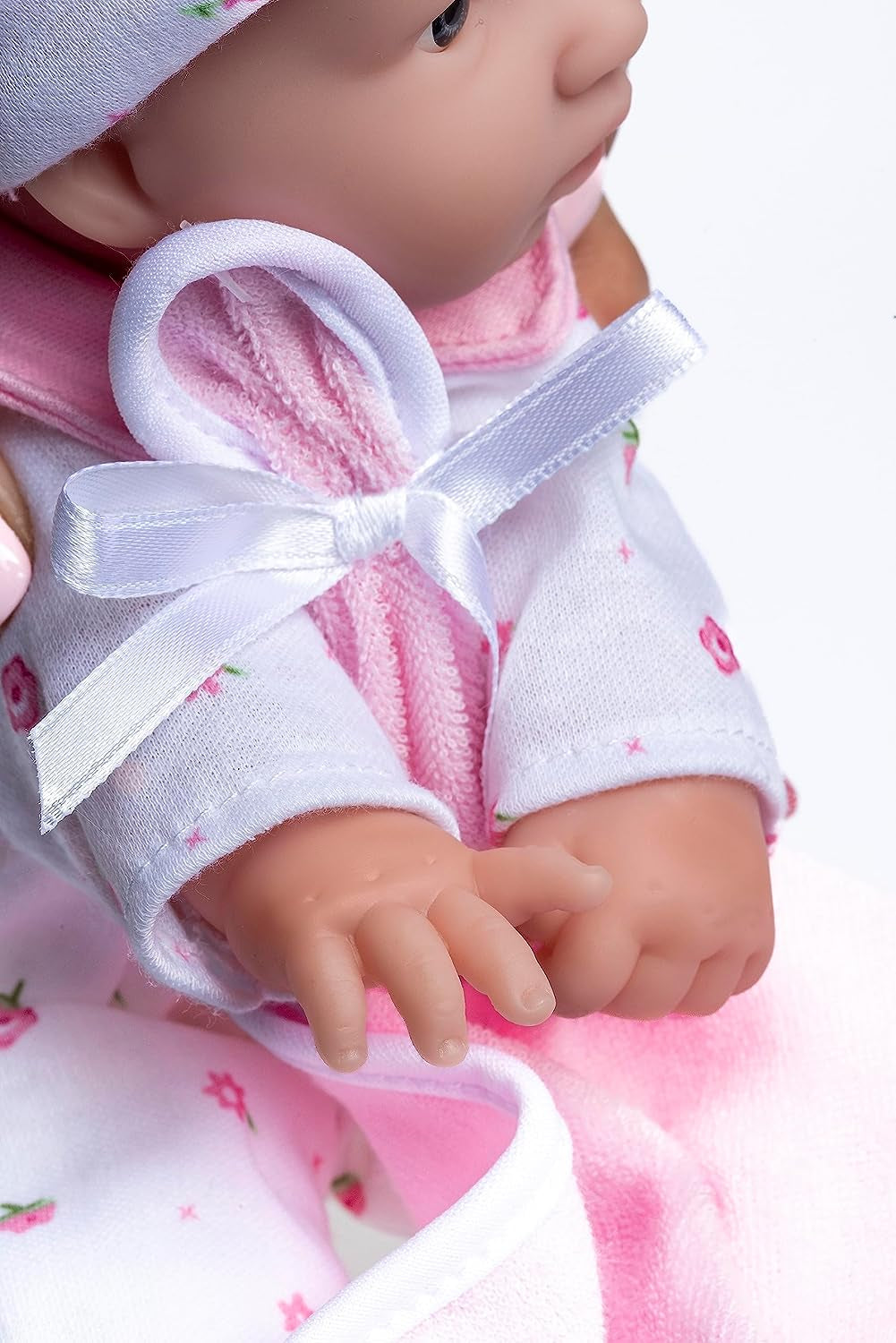 JC Toys La Baby Kaukasisches Babypuppen-Set – 28 cm große, weiche, waschbare Puppe, abnehmbares rosa Outfit mit Mütze, Decke und Schnuller, für Puppen ab 12 Monaten, Naty Shop