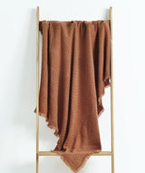 CREVENT Rost-Strickdecke für Couch, Sofa, Stuhl, Bett, Heimdekoration, weich, warm, gemütlich, leicht, Frühling, Sommer, Herbst (127,8 x 152,4 cm, Karamell/Braun/Gebranntes Orange). CREVENT-Betten und Decken