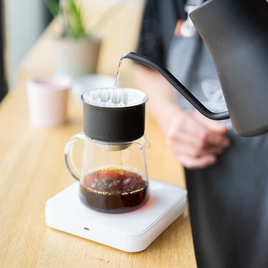 Frühlingsblütenfilter | 250 g Vollkorn | fair und nachhaltig | frisch frittiert | Kaffeebohnen 100 % Arabica | besonderer Kaffee | 19 Gramm Cafe Roastery…