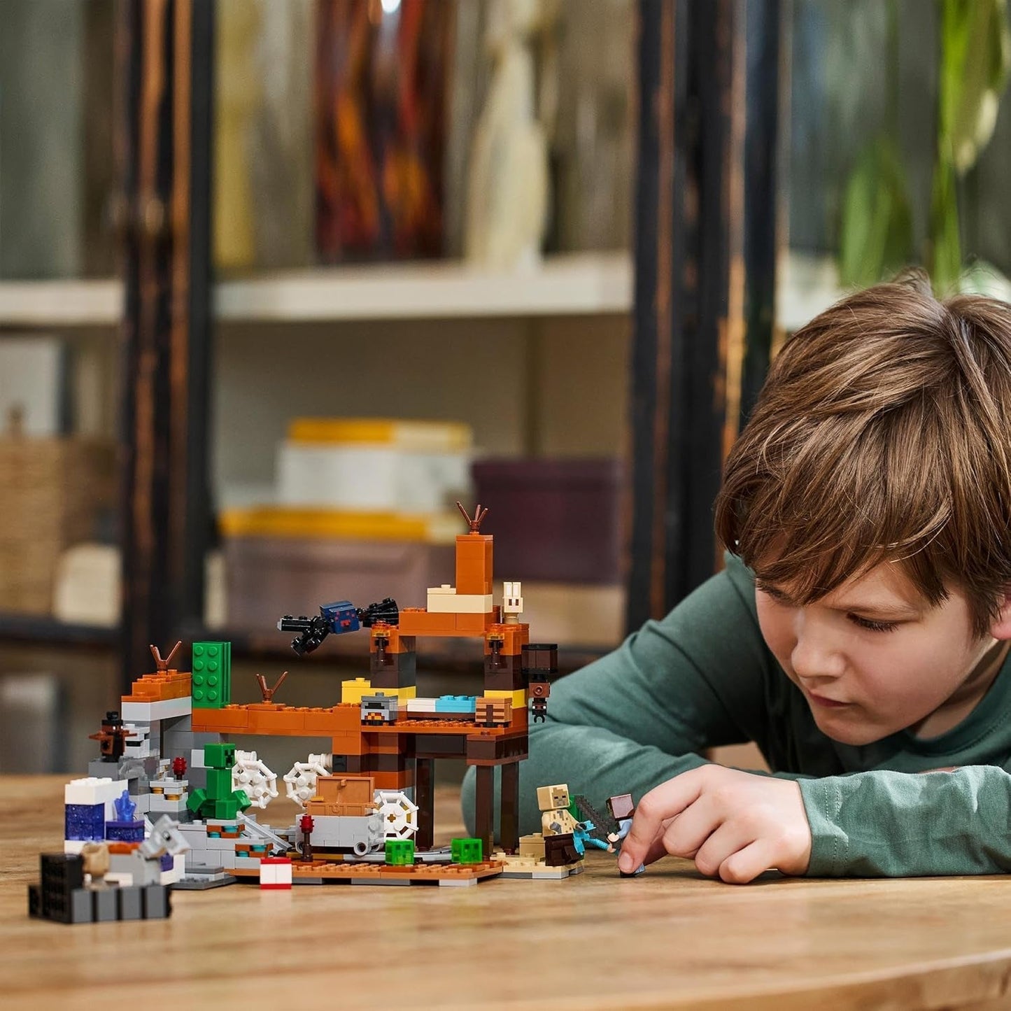 LEGO Minecraft Badlands Mine Videospiel-Bergbauspielzeugset für Jungen und Mädchen ab 8 Jahren. Lustige Bausteine, Abenteuerset, Geburtstagsgeschenk 21263. Bausets. Besuchen Sie den LEGO-Store