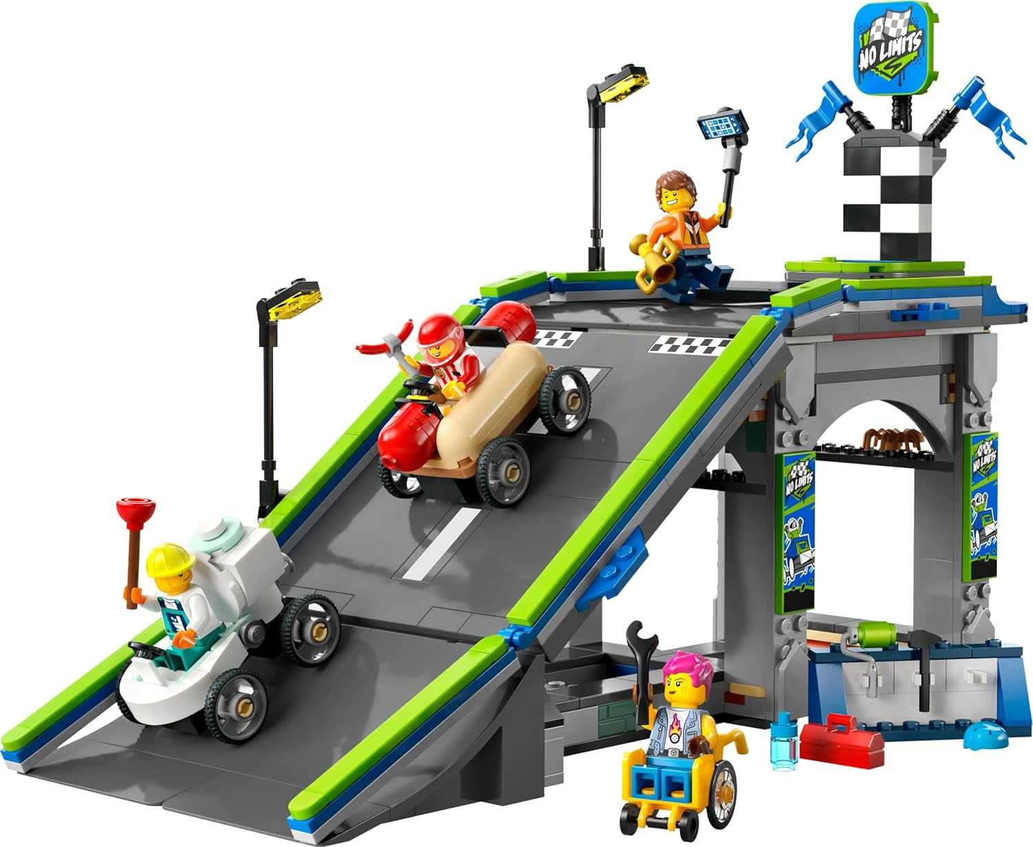 LEGO City No Limits: Seifenkistenrennen mit Rampe – Konstruktionsspielzeug für Jungen und Mädchen ab 6 Jahren – Set mit 2 Seifenkisten und 4 Racer-Minifiguren – Geschenkidee für Kinder 60460 Bausets Besuchen Sie den LEGO-Store