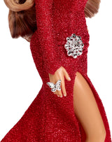 Barbie Mariah Carey – Sammlerpuppe mit glitzerndem roten Kleid, Rüschen, Schlitz, bezaubernden Locken, silbernen Accessoires, roten High Heels, Weihnachtstradition, Dekoration, HJX17