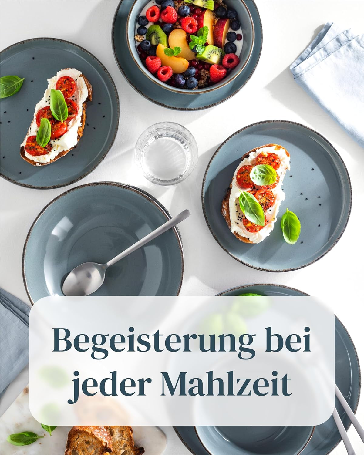 Steingut Geschirrset 12 Personen Rustikal 36 tlg. TESTSIEGER, Hochwertiges Landhausstil Steingut Geschirr Set, Schüssel- und Teller Set, Tafelservice 12 Personen, Geschirrsets Pure Living in Rauchblau