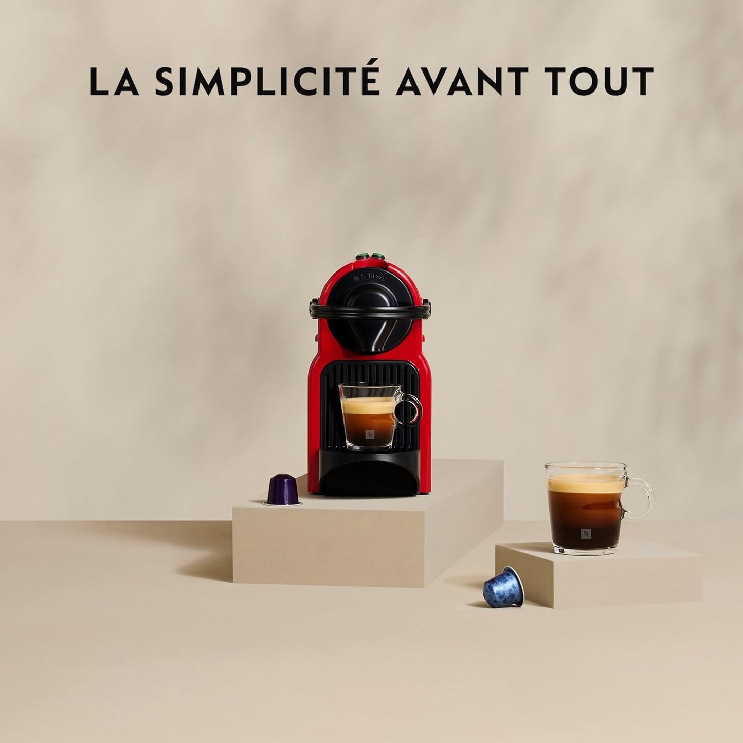 Krups Nespresso Inissia Espressomaschine – kompakte Espressomaschine für Kaffeekapseln, 19 bar Druck, schnelles Aufheizen in 25 Sekunden, Energiesparfunktion, 0,7 l Wassertank, rot, Modell YY5506FD