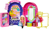 Barbie Extra Minis, Extra Mini-Puppe und Boutique-Spielset, Kleiderschrank mit Schränken, Regalen, Spiegeln, 360-Grad-Plattform, Extra Mini-Puppe mit rosa Haarschmuck, HHN15