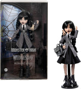 Monster High Wednesday-Puppe und Zubehör Wednesday Addams Sammelfigur in Nevermore Academy-Uniform mit eiskalter Hand und Rucksack-Puppenständer HXJ04 Naty Shop Dolls [Mehrfarbig]