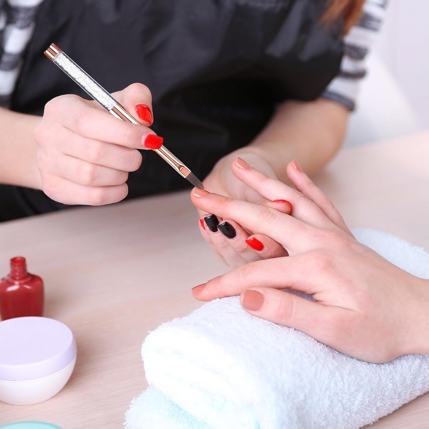 6 Stück Nagelbürsten mit Kappe, Nagel-UV-Gel-Acryl-Nagelbürste, Nagel-Gel-Pinsel, teilweise Nail-Art-Pinsel-Set