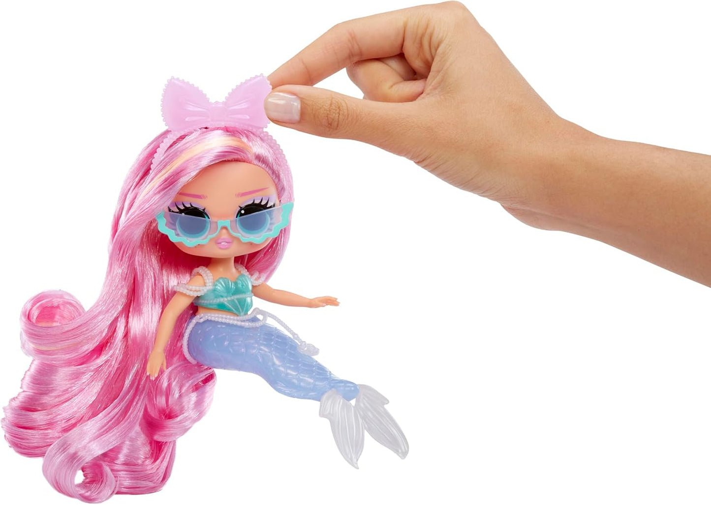 LOL Überraschung! Tweens – Lola Waves Meerjungfrau – Modepuppe mit farbwechselndem Schwanz, beweglicher Flosse und hübschen Accessoires – Spielzeug für Kinder und Sammler ab 4 Jahren