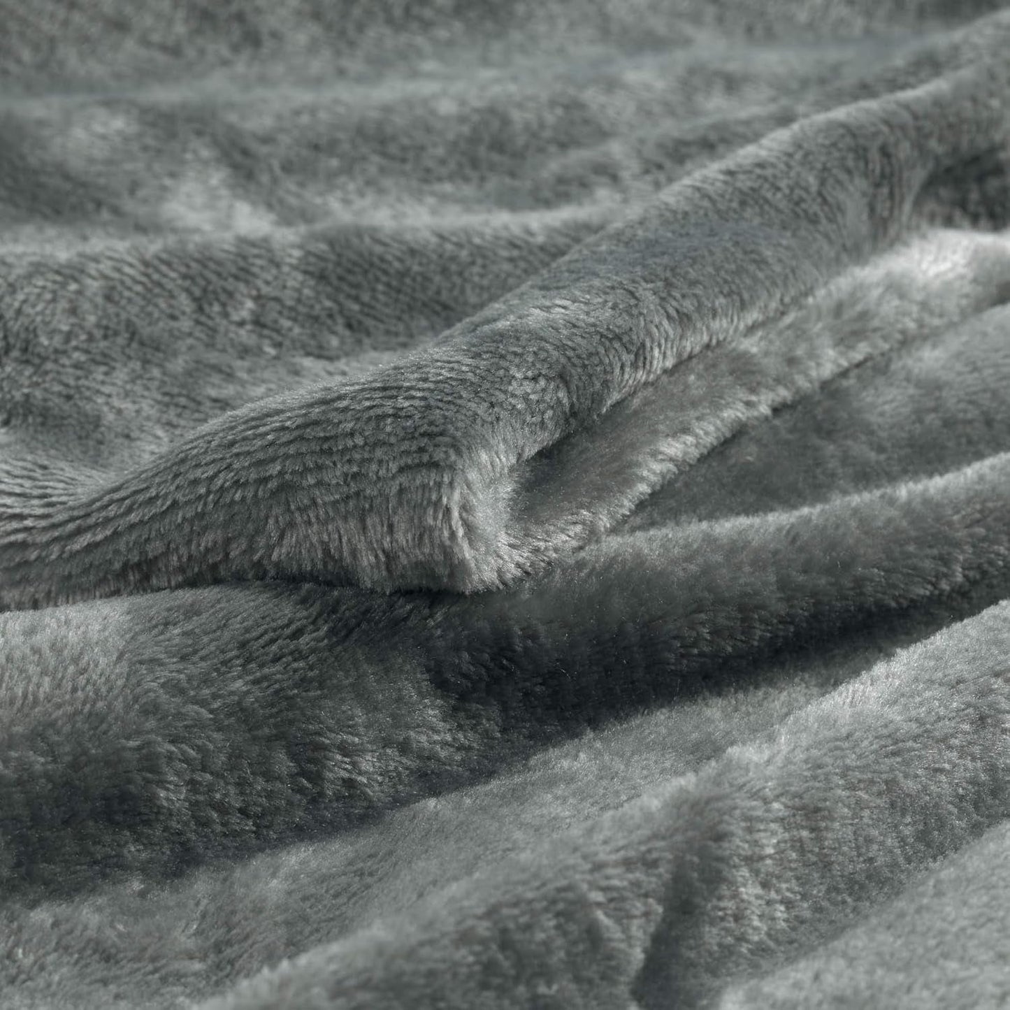 Douceur D'Intérieur Flanou Plaid, Polyester, Grau, 125 x 150 cm Bettdecken und Steppdecken Naty Shop