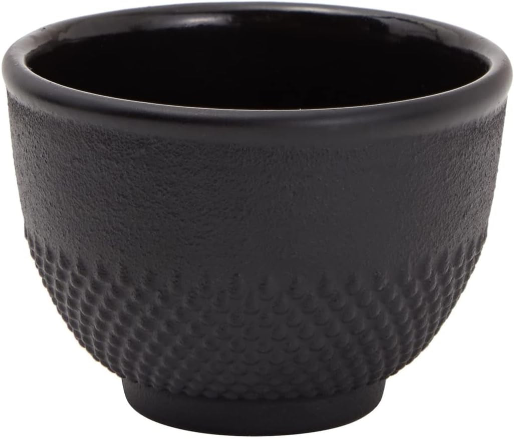 Juvale Japanisches Teeservice mit Teekanne aus Gusseisen (1200 ml), Untertasse und 2 Tassen, Teeservice im Tetsubin-Stil, Schwarz