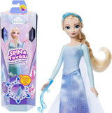 Mattel Disney Die Eiskönigin Elsa Modepuppen-Set, Spin & Reveal mit 11 Überraschungen, darunter 5 Accessoires, 5 Aufkleber und eine Spielszene, inspiriert vom Disney-Film, HTG25 Dolls Naty Shop Elsa Modepuppen-Set