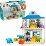 LEGO DUPLO Town Erster Besuch beim Arzt, Bauspielzeug, Spielset zur Förderung der Feinmotorik, Geschenk für Kleinkinder ab 2 Jahren, Lernspielzeug, Krankenhaus-Rollenspiel 10449 Bausets Besuche den LEGO-Store Standardtitel