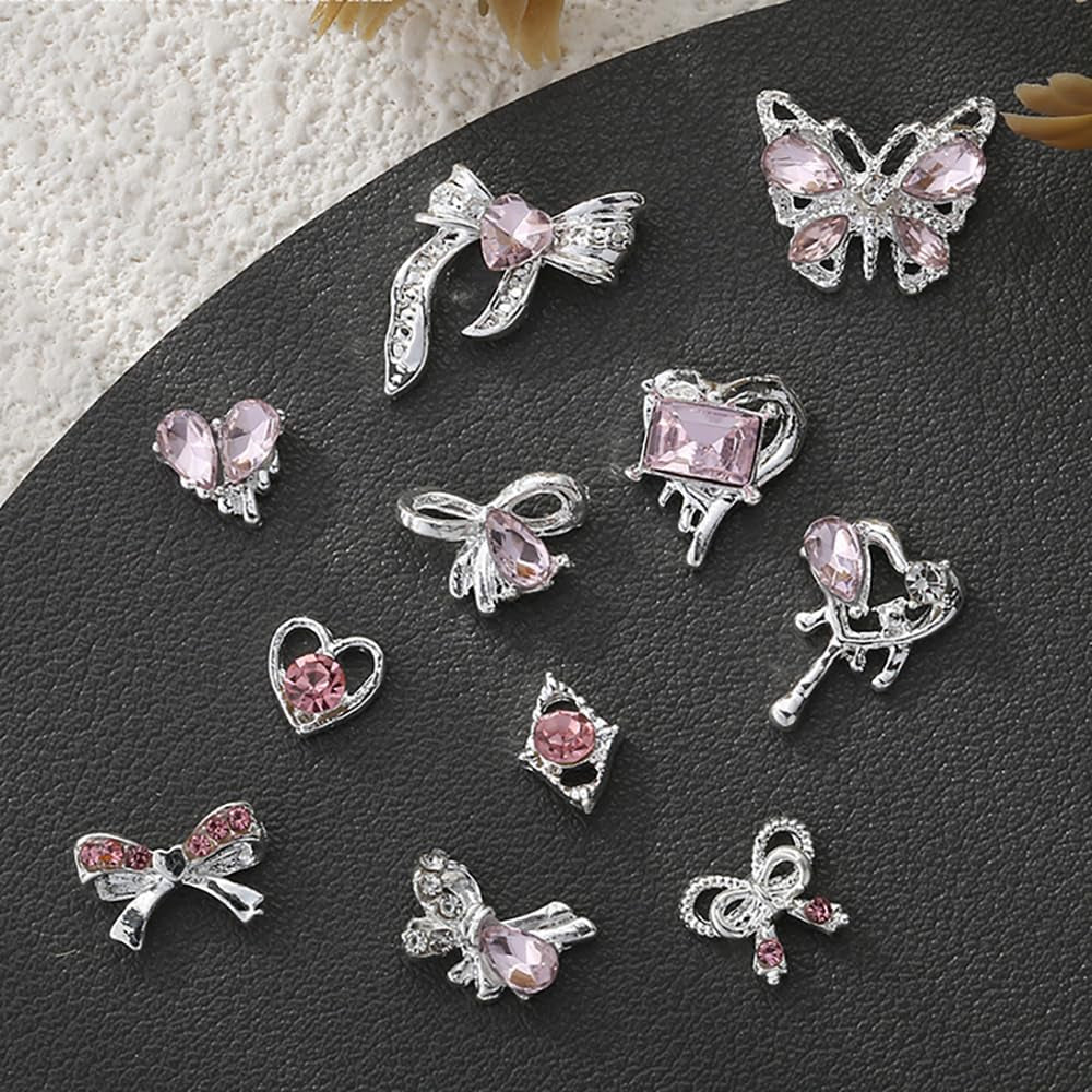 Luxus Rosa Diamant Nagel Charms 3D Butterfly Nail Art Charms Bow Nail Charms Y2K Heart Charms Nägel Zubehör Schmetterling Herz Schleife Nageldesign Edelsteine ​​​​Strasssteine ​​​​Glitzersteine ​​​​Nagelschmuck