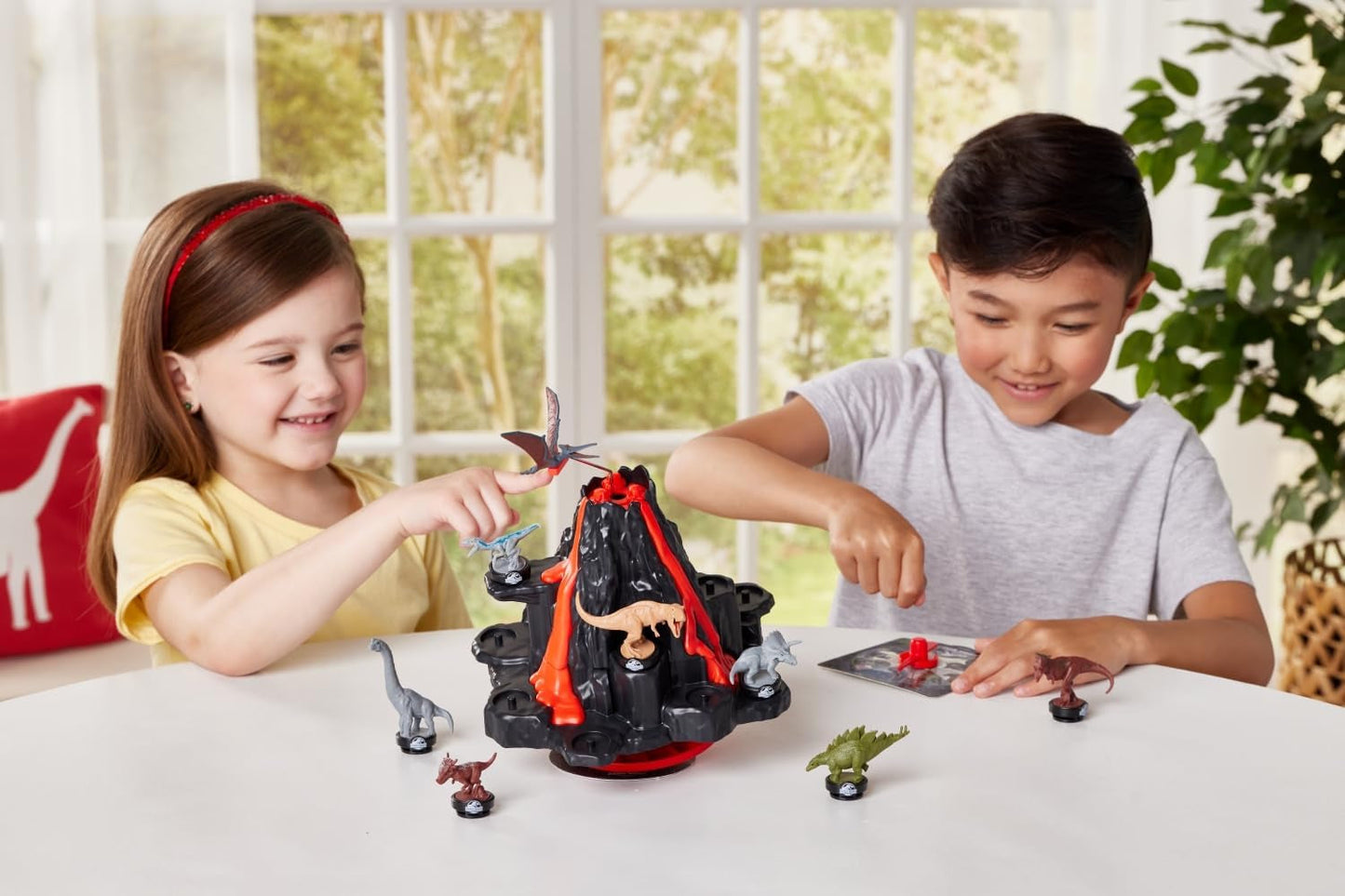 EPOCH Games – Jurassic World Trembling Volcano 7509 Dinosaurier-Spielzeug-Brettspiel für Kinder ab 4 Jahren