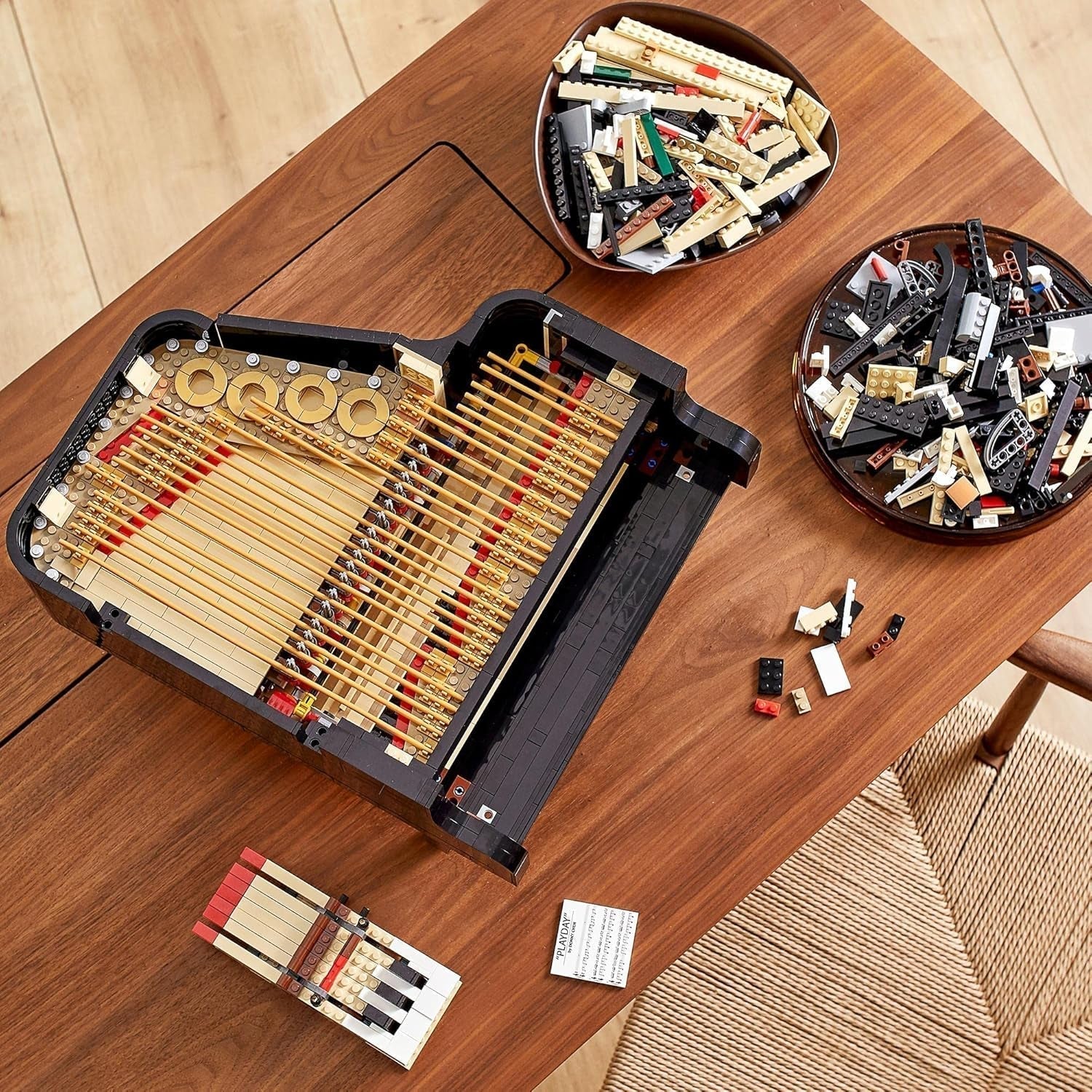 LEGO Ideas Konzertflügel (21323); Baukasten; Ihr eigenes Konzertklavier; Tolles Modellbauprojekt für den talentierten Pianisten, Musiker, Musikliebhaber oder Bastler (3.662 Teile). Bausätze Besuchen Sie den LEGO-Store