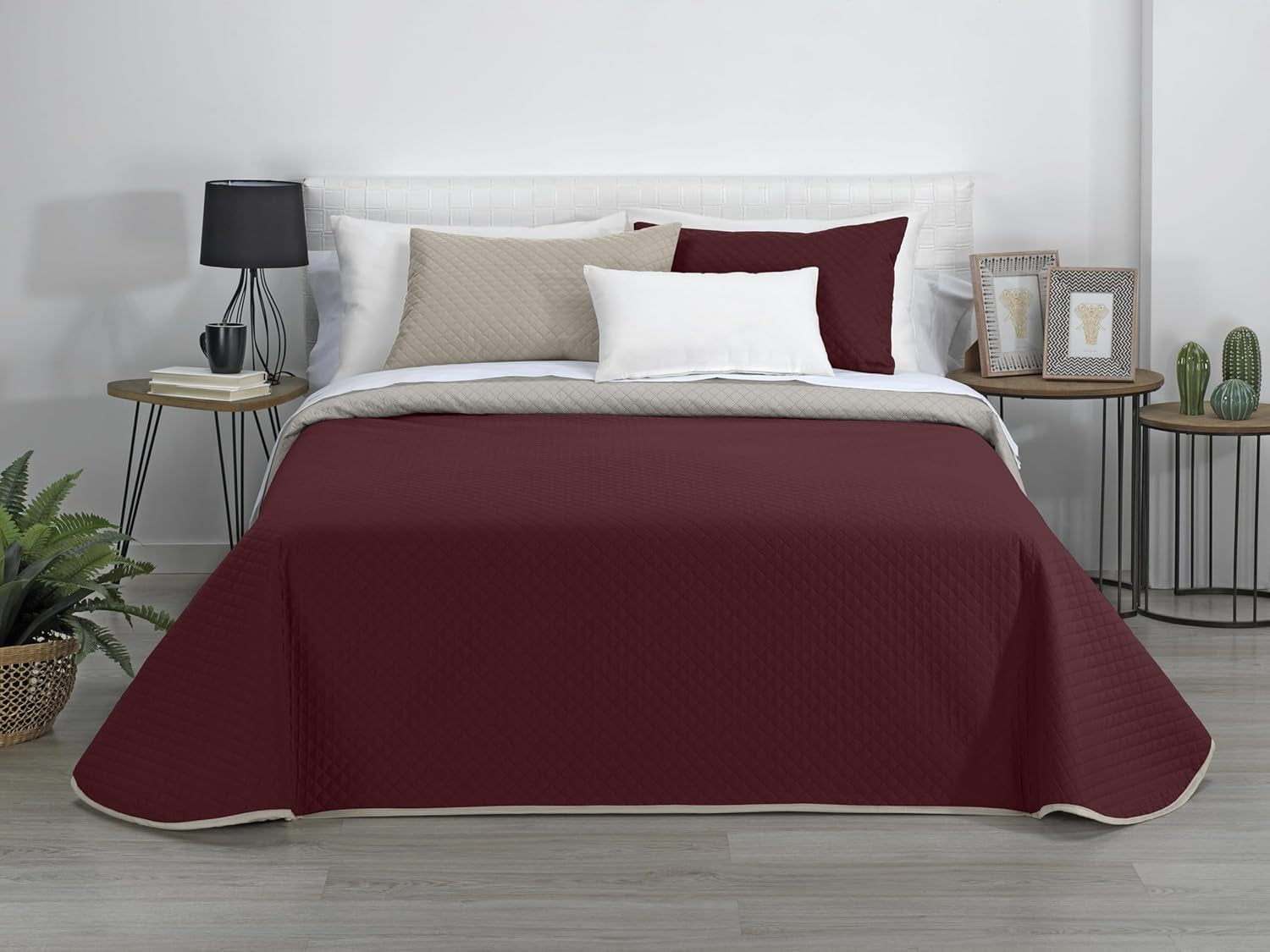 AVA | Boutique Wendedecke | Für alle Jahreszeiten | Farbe - Grau/Rot | Für 120/135 cm breite Betten. Bett. (230 x 270 cm. Ancho X Alto) | Steppdecke Quilts und Quilts Naty Shop Standardtitel
