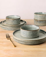 GBhome Keramik-Geschirr-Set für 6 Personen, 18-teilig, reaktive Glasur, handgefertigtes Porzellan-Geschirr-Set, mikrowellen- und spülmaschinenfest, Schüssel- und Teller-Set