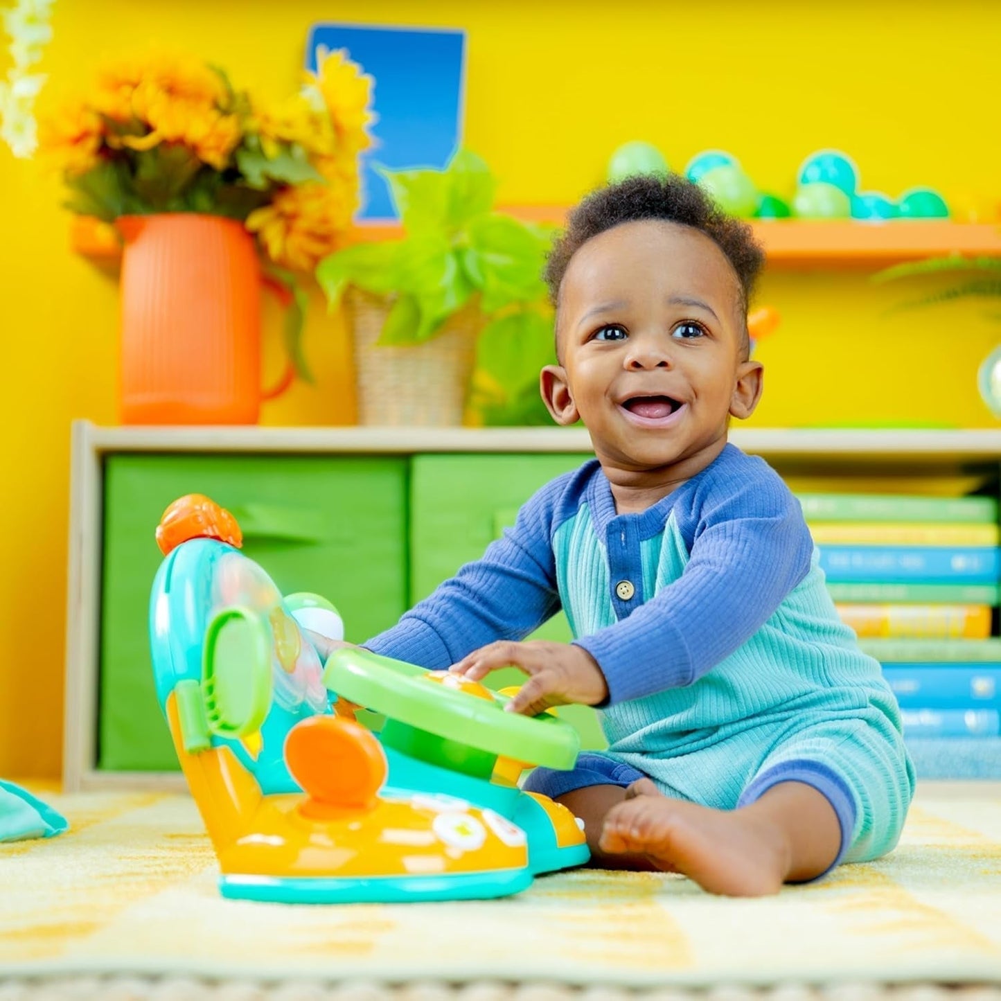 Bright Starts, Spielzeuglenkrad, Lights & Colors Driver, mit Musik, Autogeräuschen, Blinkern, Schalthebel und mehr Bebe Naty Shop Toys