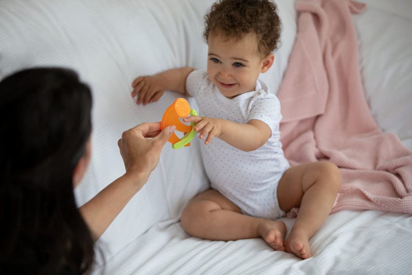 Chicco Fresh&Relax Affen- oder Faultier-Beißring, 4M+, gefüllt mit sterilem Wasser