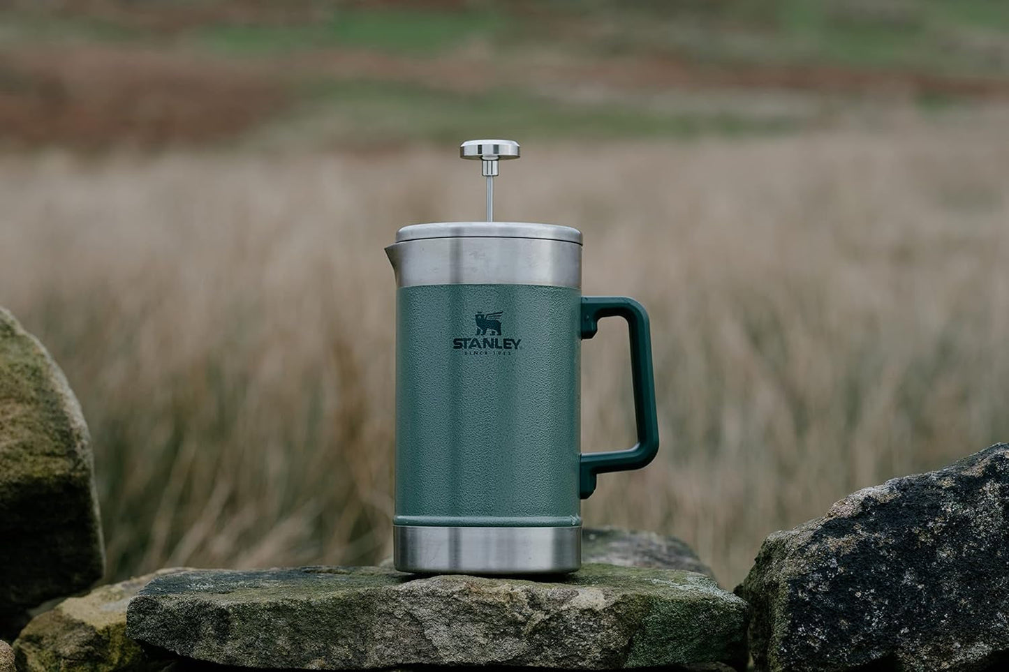 STANLEY Classic Stay Hot Kaffeepresse 1,4 l Hammertone Green – Hält den Kaffee 4 Stunden lang heiß – Minimale Ablagerungen – Integrierte Kaffeepresse aus Edelstahl – BPA-frei – Spülmaschinenfest