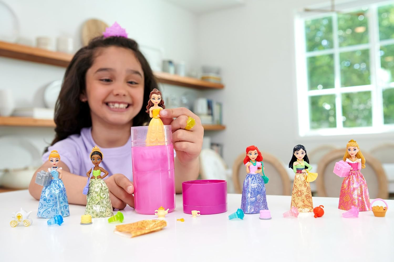 Disney Princess Color Reveal – 6 wasseraktivierte Überraschungspuppen, Zubehör, für Kinder ab 3 Jahren, Arielle, Tiana, Mulan, Aschenputtel, Belle, Aurora, HPX39