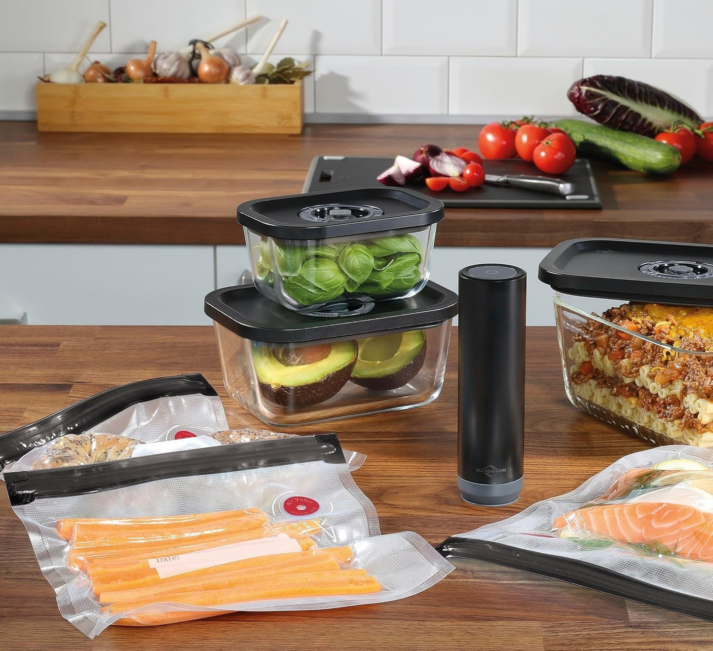 Vakuum-Set Küchenprofi EASYFRESH | Set mit 7 Teilen | 1x elektrische Vakuumpumpe, 1x Vakuumbehälter S, M und L, 3x Vakuumbeutel 22x21 cm | Borosilikatglas, hochwertiger Kunststoff | Zubereitung und Lagerung Aufbewahrungsboxen für Lebensmittel Naty Shop