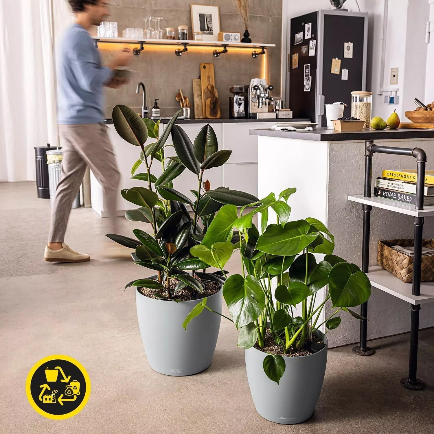 Pflanzgefäß LECHUZA Classico Color ECO 35 Dunkelgrau | Pflanzgefäß mit Bewässerungssystem und Wasserstandsanzeige | Hergestellt aus 100 % recyceltem Kunststoff | Mattes Finish | Ø 34,5 x 32,5 cm | 18935
