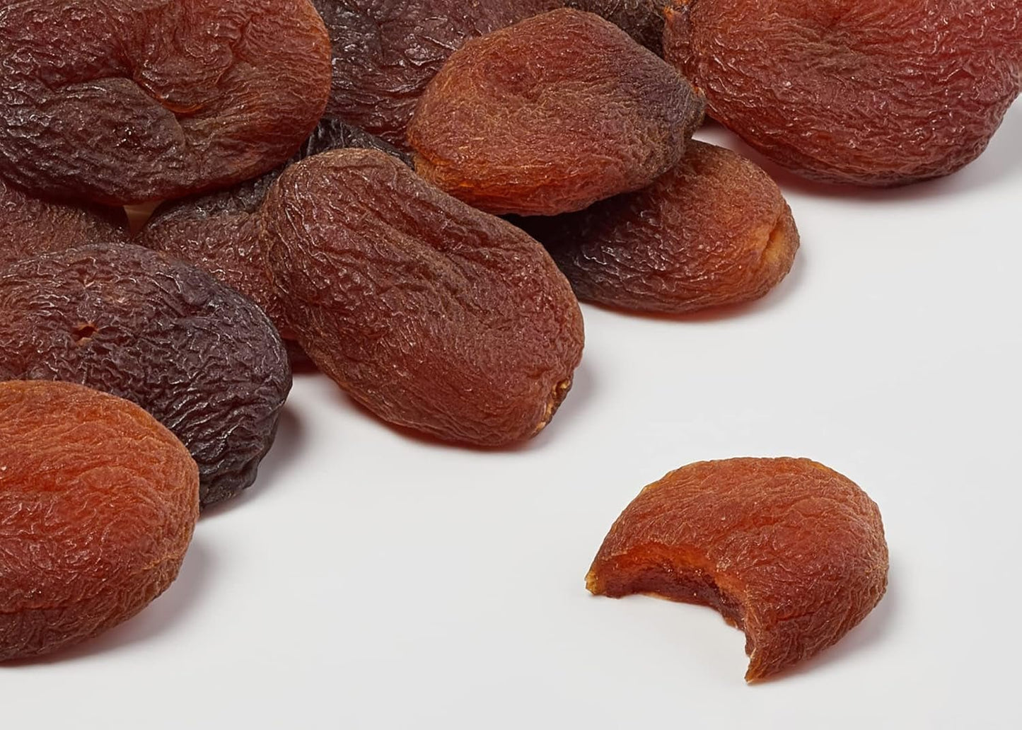 Seeberger Ungeschwefelte Aprikosen: Unbehandelte getrocknete Aprikosen mit süßem, fruchtigem Geschmack – ohne Zuckerzusatz – entsteint, vegan (1 x 125 g) Dehydrierte Produkte von Naty Shop