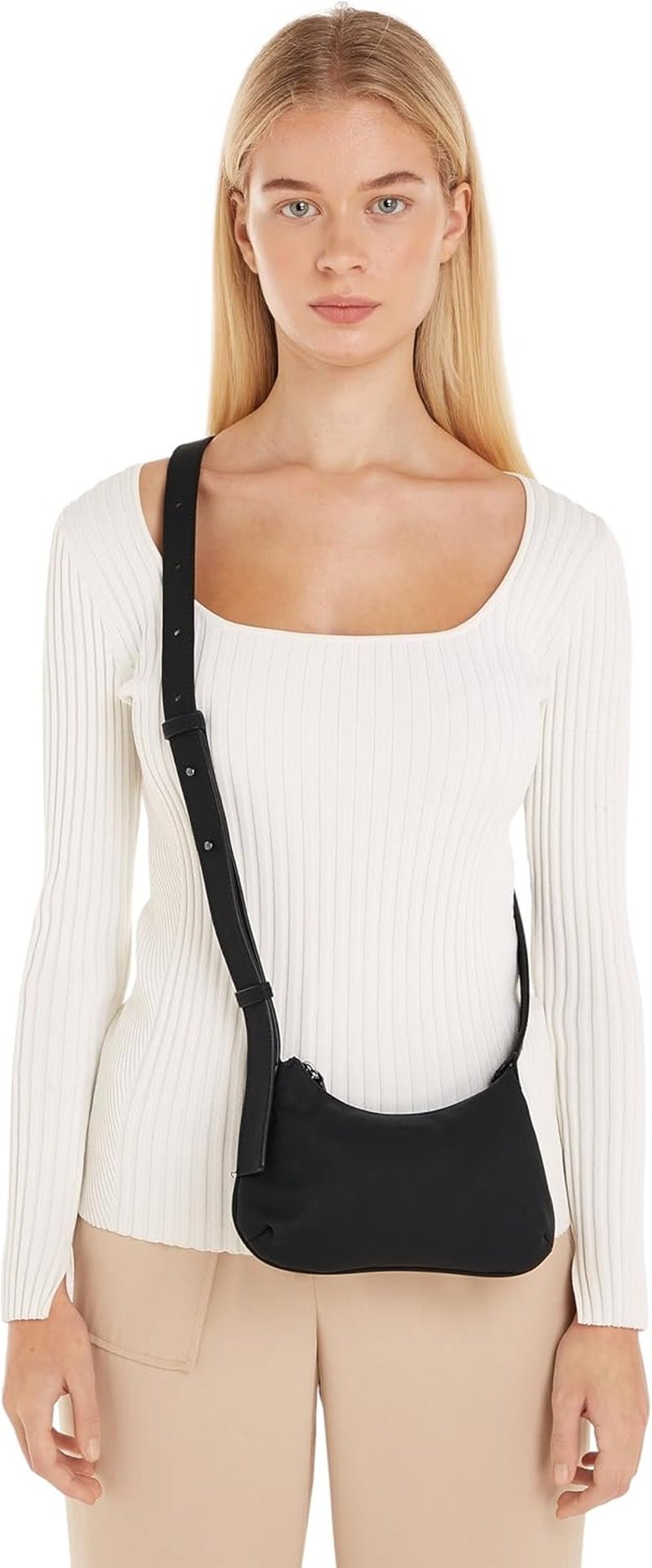Calvin Klein Crossbody Klein Zipper Shoulder Bag, Schwarz (Ck Black), Natürliche Größe Damentaschen Naty Shop