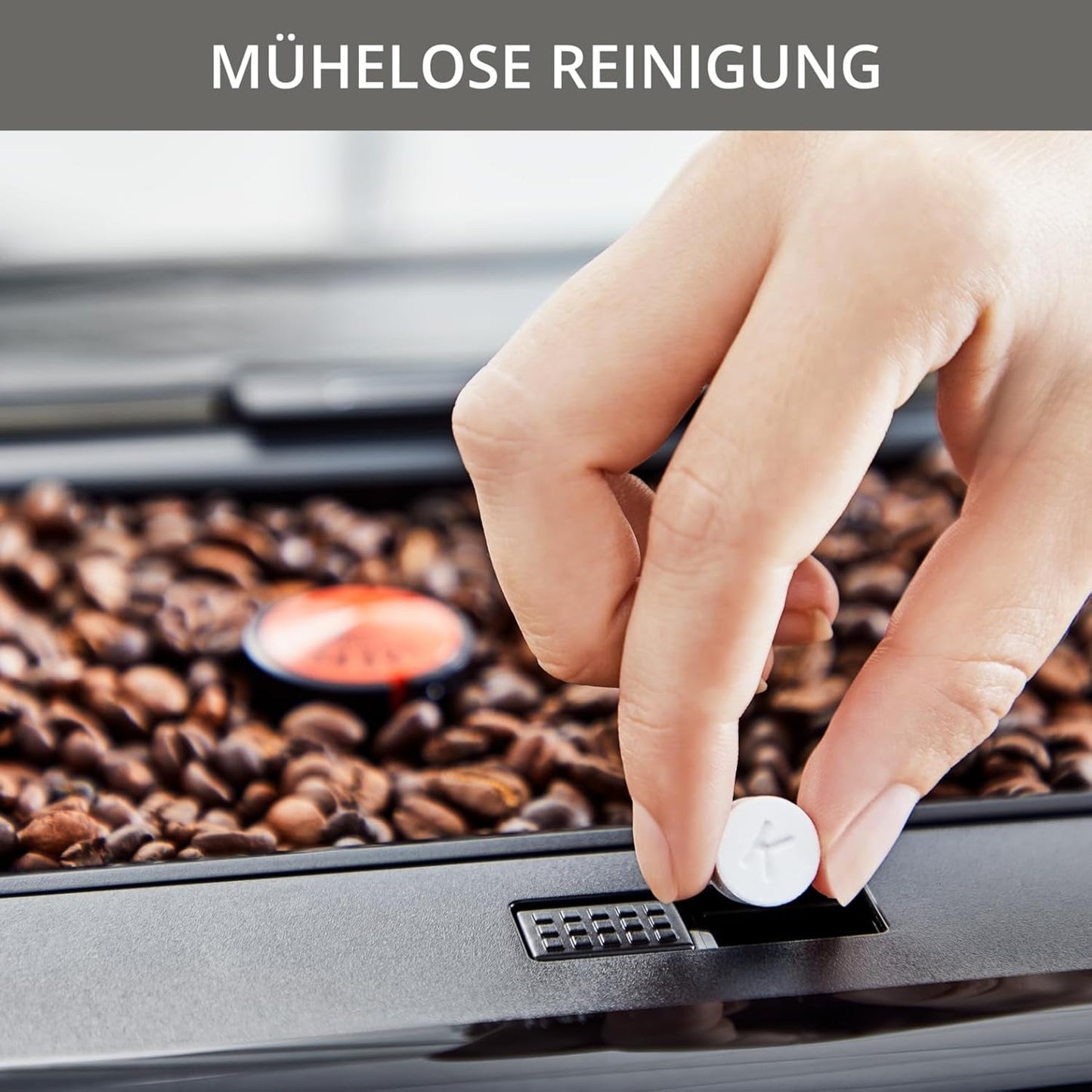 Krups Intuition Preference Espressovollautomat mit Smartphone-ähnlicher Bedienung, 3,5" Farb-Touchscreen, Smart Slide-Technologie, intuitives Beleuchtungssystem, 11 Getränke, Milchbehälter, EA873810