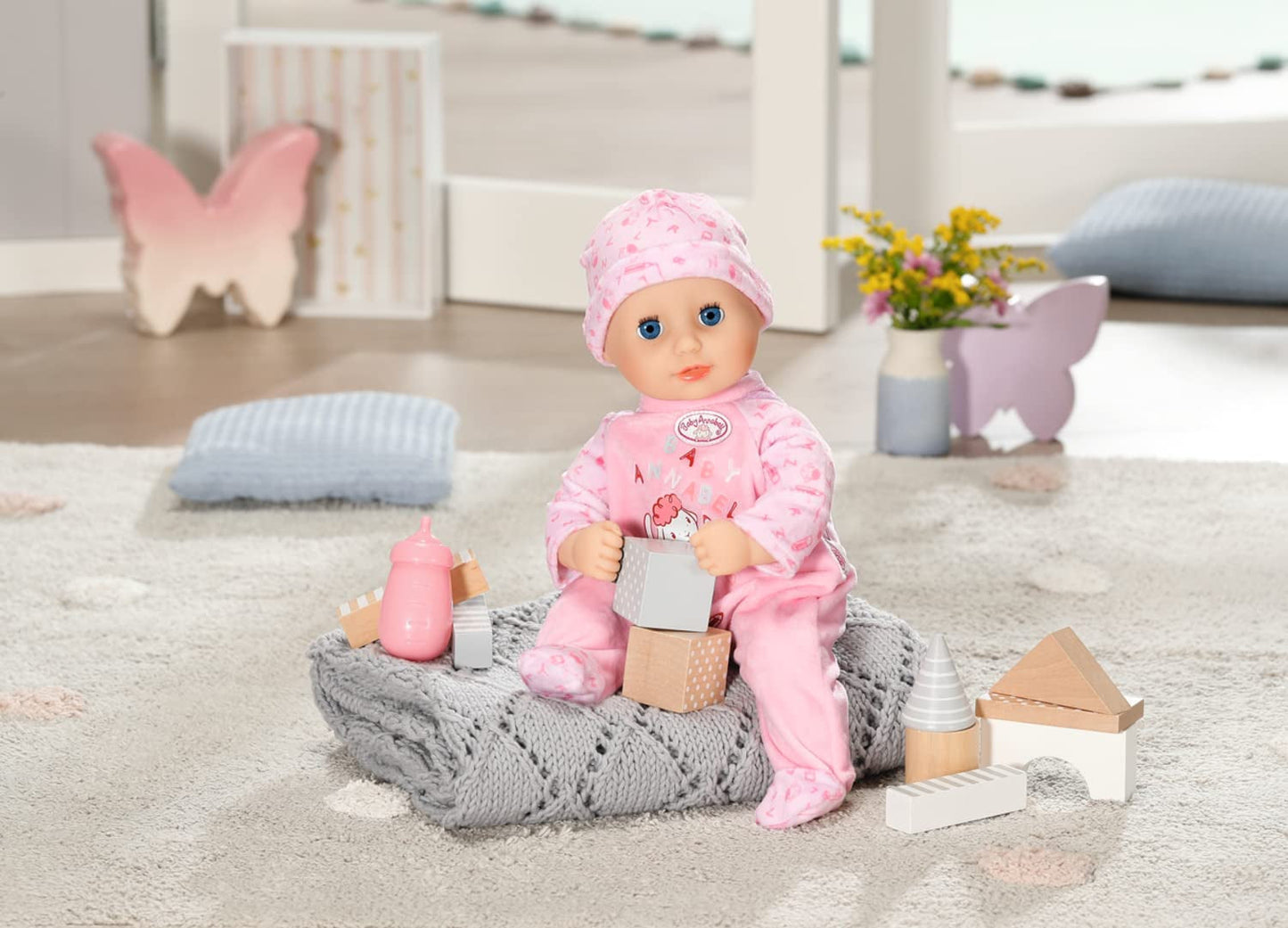 Annabell Little Annabell Kuschelpuppe 36cm, mit Stoffkörper und Schlafaugen, 36cm, 709870 Zapf Creation