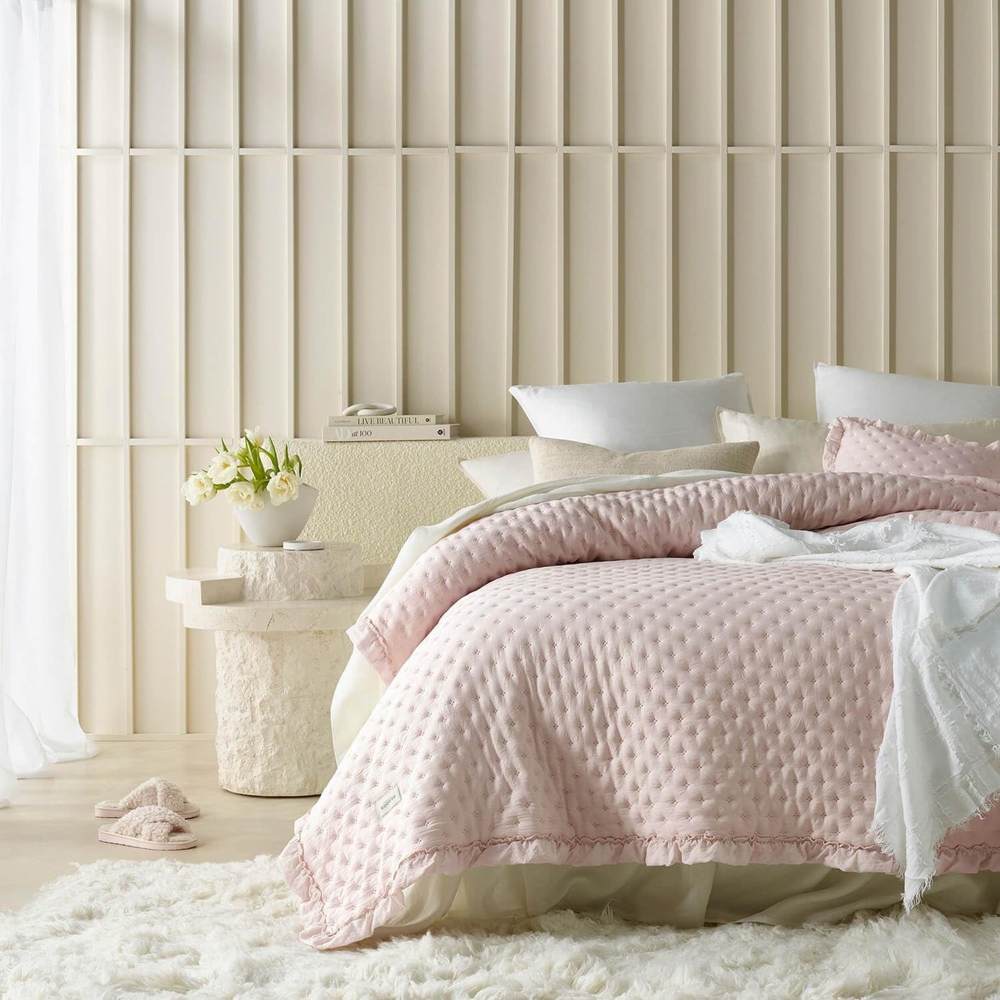 Elegante Tagesdecke Molly in Puderrosa, 170 x 210 cm, Tagesdecke, vielseitig einsetzbar als Tagesdecke oder Sofaüberwurf, Decke für Bett und Sofa, Deckenstil, ideal als Tagesdecke, Betten und Decken. Besuchen Sie den ROOM99-Store