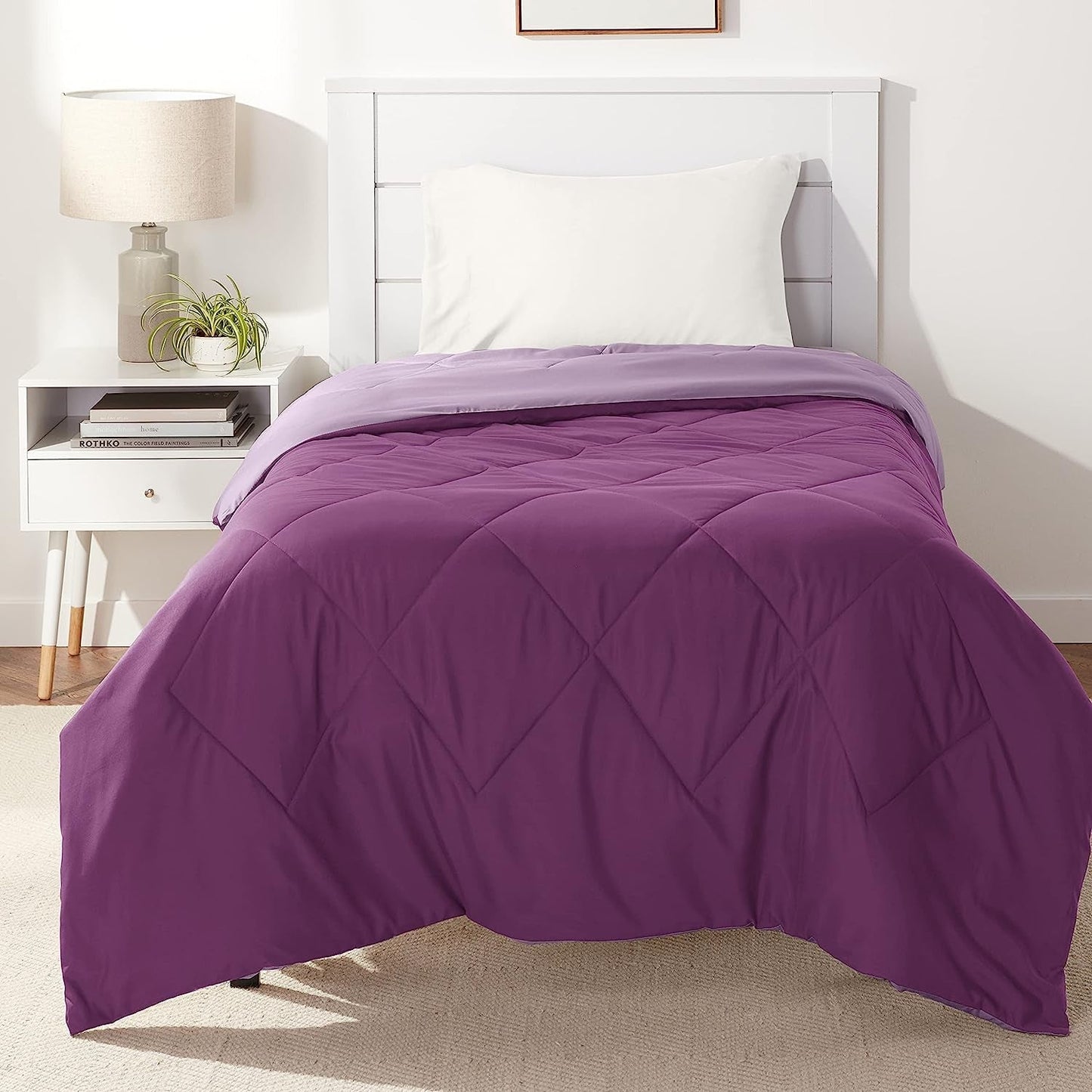 Amazon Basics Mikrofaser-Bettbezug, beidseitig verwendbar, 220 x 240 cm, grau/schwarz Bettdecken und Steppdecken Naty Shop Pflaume/Hellviolett 160 x 229 cm