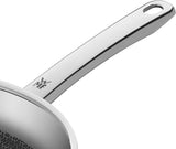 WMF Profi Resist Induktionspfanne 24 cm, Material mit Mehrschichtbeschichtung, Wabenstruktur, Edelstahlgriff, ofenfeste Töpfe und Pfannen Naty Shop