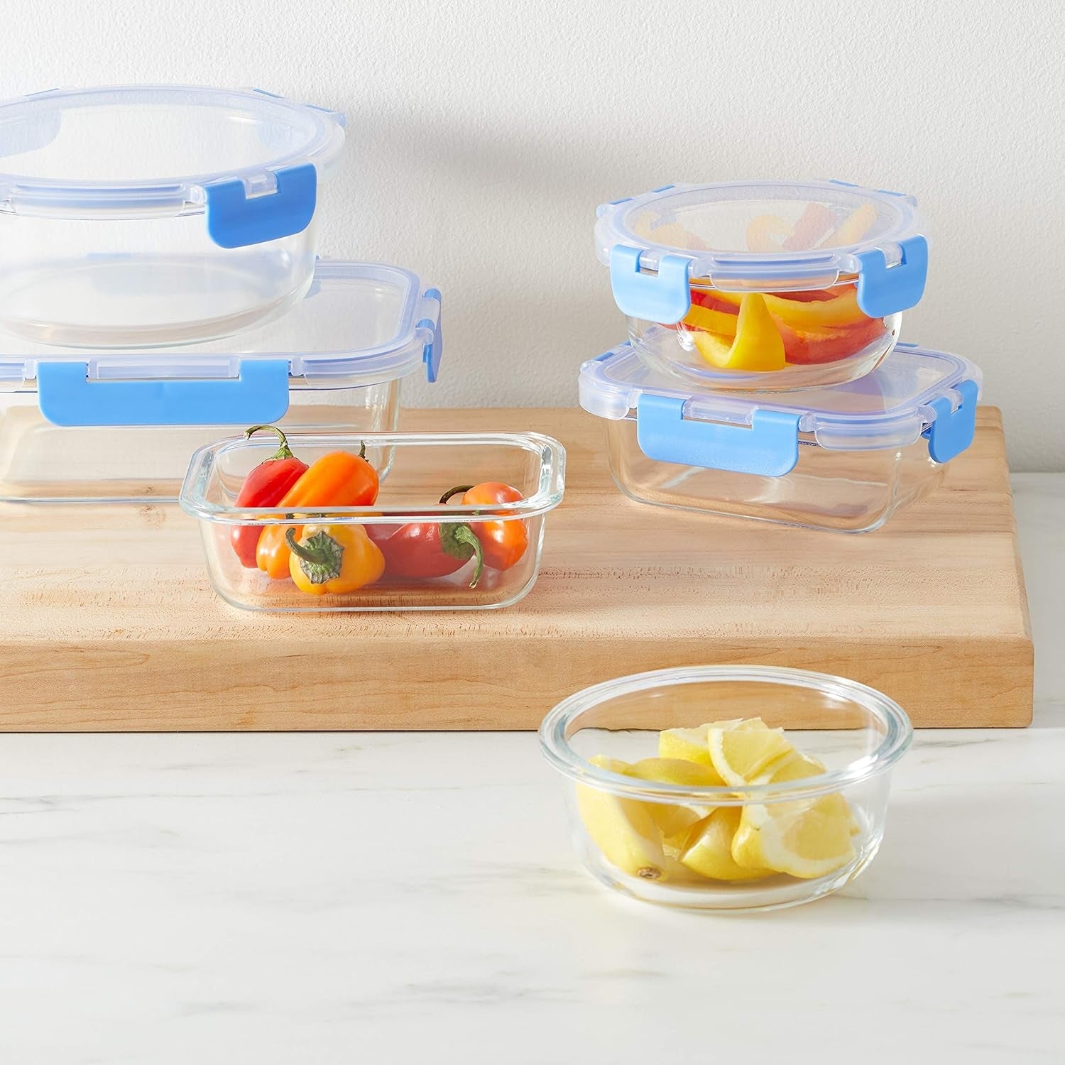 Amazon Basics Lebensmittelbehälter mit luftdichten Glasdeckeln, 14-teiliges Set, 7 Behälter und 7 Deckel, BPA-frei, transparent mit blauem Silikonband, Lebensmittelaufbewahrungsboxen Naty Shop