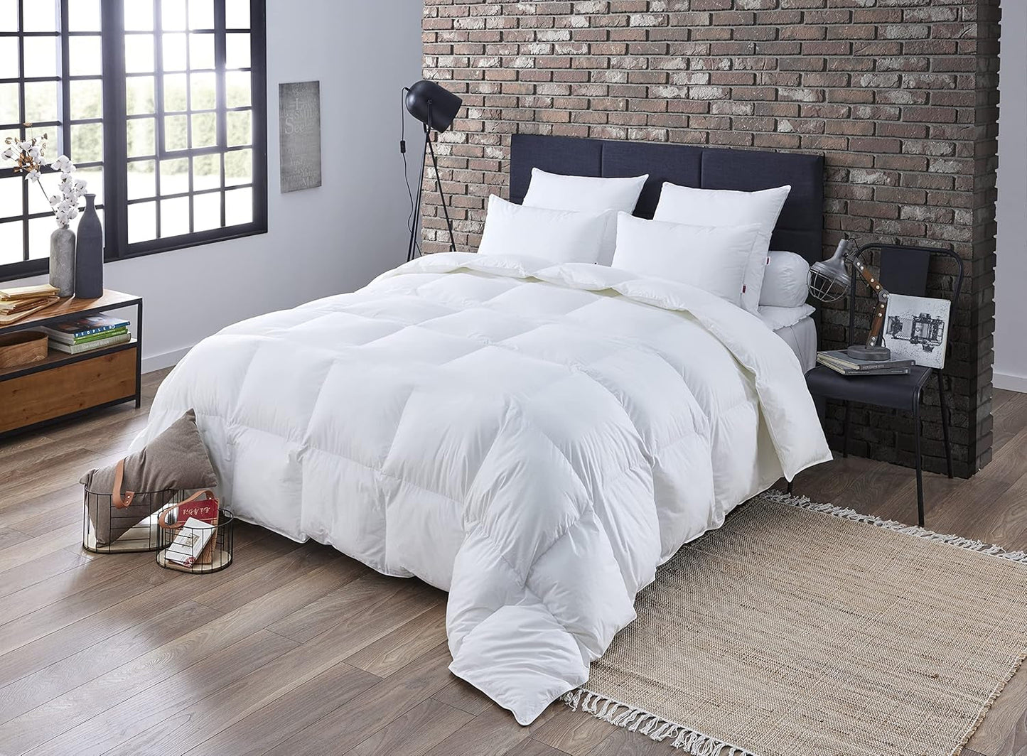 DODO Bettdecke 40381220 Helsinki, Außenmaterial aus Perkal-Baumwolle, Füllung aus Entendaunen/Leder, 240 cm 220 cm, weiß Steppdecken und Steppdecken Naty Shop 220/240