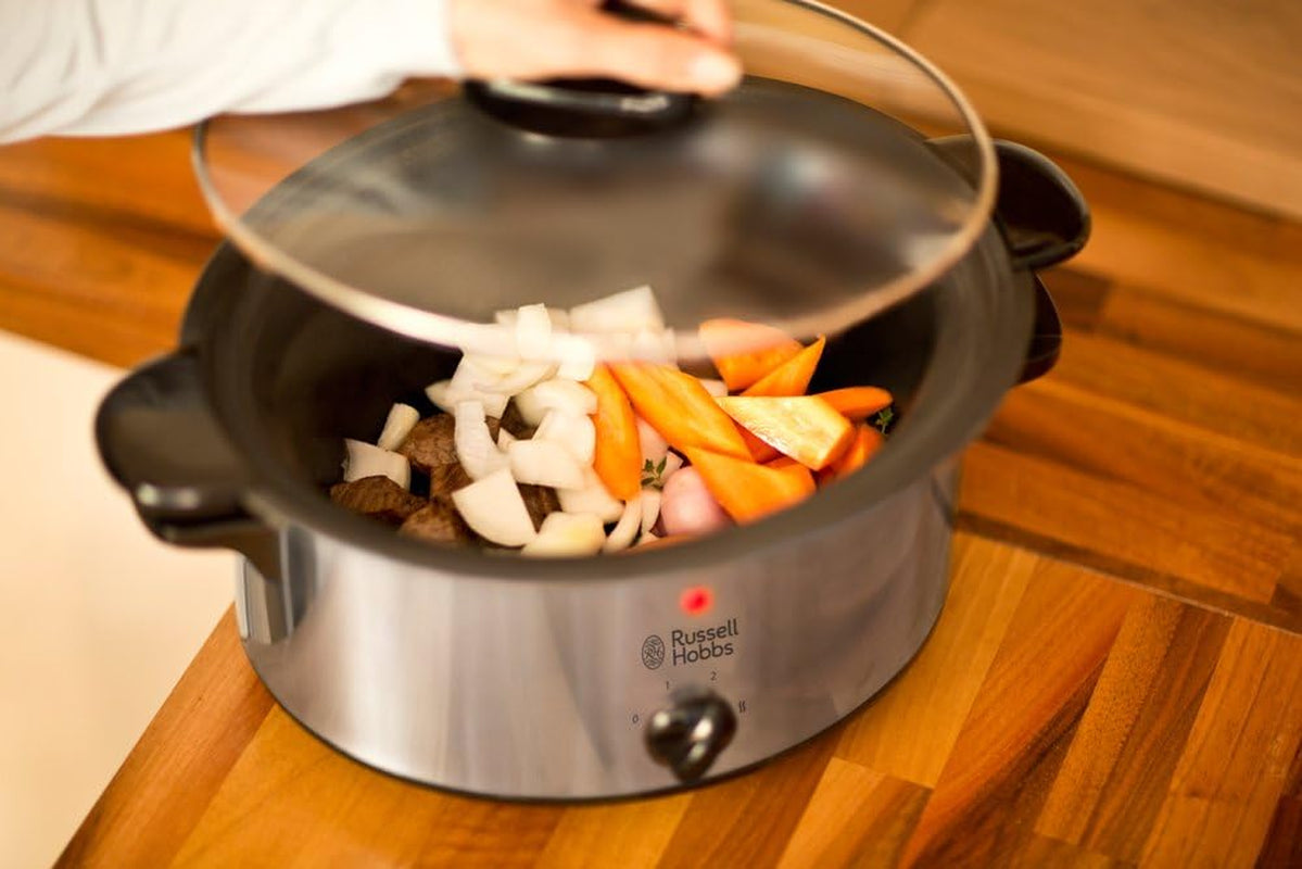 Russell Hobbs Slow Cooker, 3,5 Liter antihaftbeschichtet, Edelstahl, 3 Temperatureinstellungen und Warmhaltefunktion, 160 W Slow Cooker Naty Shop