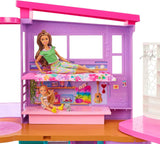 Barbie-Ferienhaus (116 x 77,9 cm), 6-Sitzer-Spielhaus, komplett möbliert mit Zubehör, Möbeln und Aufzug, faltbar und Aufbewahrung, Puppe, Geschenk für Kinder ab 3 Jahren, HCD50