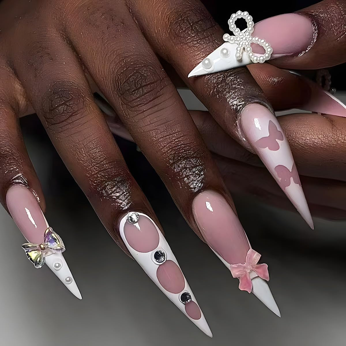 Moonglow Lange Nägel Stiletto Milchweiß Rosa Farbverlauf Glitzer Coole künstliche Nägel mit Kleber Rosa Ombre Glitzer Künstliche Nägel