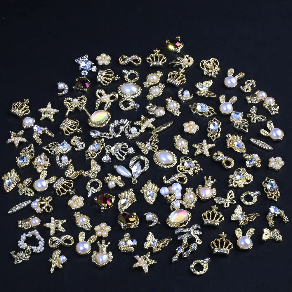 50 Stück Gold Nail Charms,Mix Styles Glitzersteine ​​​​Nägel Perle Legierung Nagel Steine ​​Blume Schmetterling Strasssteine ​​​​Nägel Herz Stern Nagel Charms DIY Nail Art Zubehör Frauen Nägel Deko
