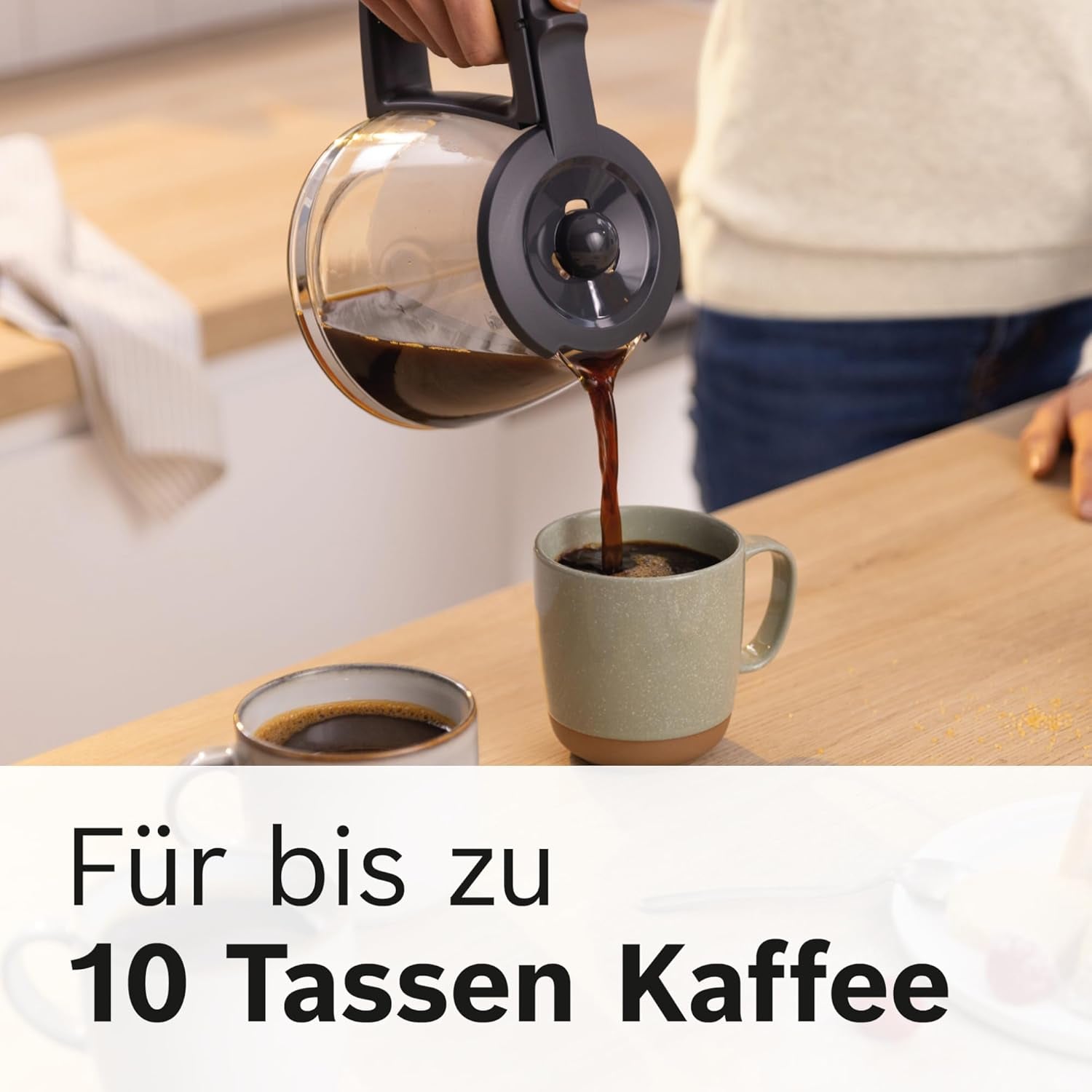 Bosch MyMoment TKA2M113 Filter-Espressomaschine, 1,25 l Glaskaraffe, 10–15 Tassen, 40-Minuten-Warmhaltefunktion, Anti-Tropf-System, drehbarer Filterhalter, abnehmbarer Wassertank, 1200 Watt, Mattschwarz