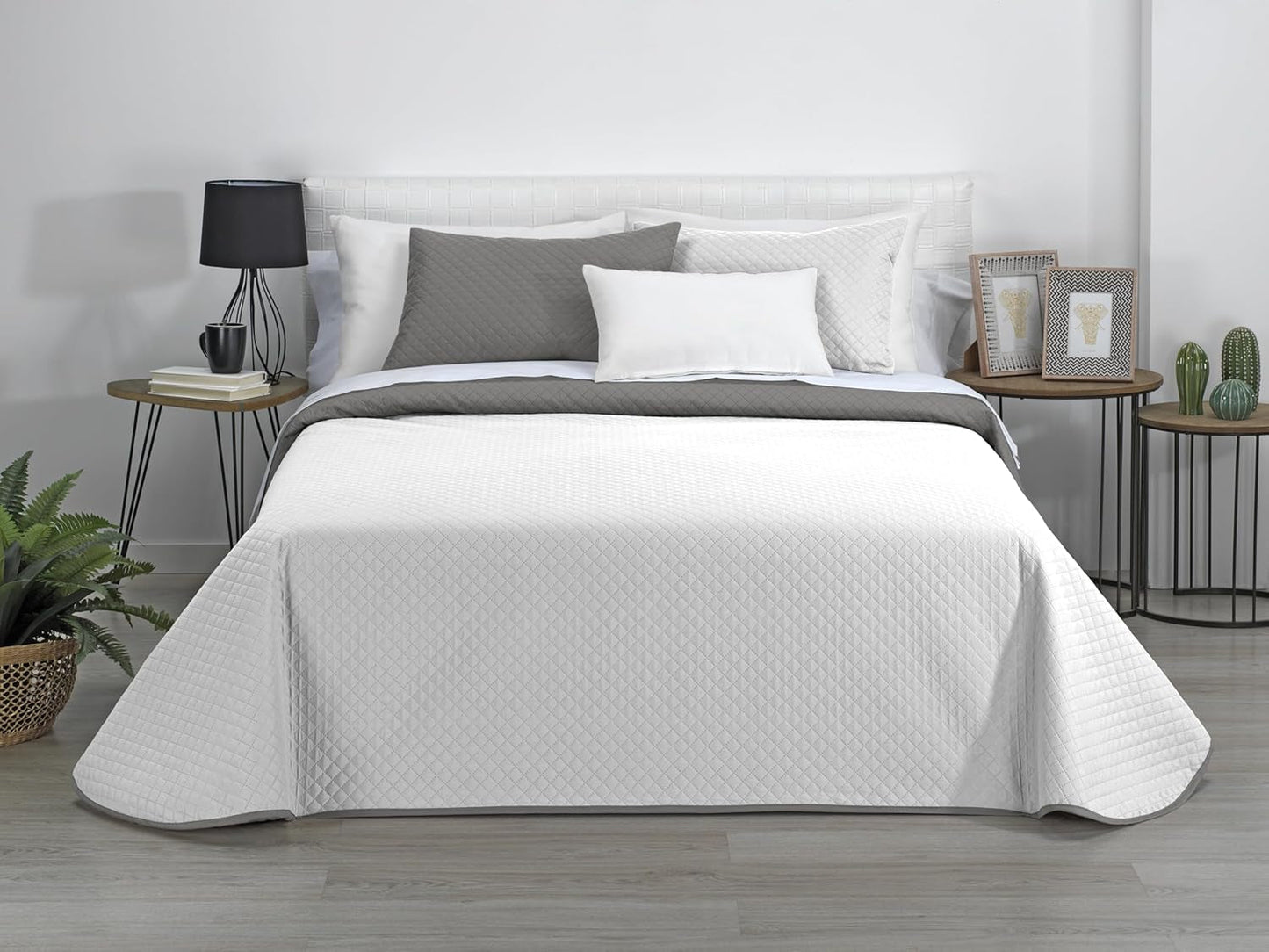 AVA | Boutique Wendedecke | Für alle Jahreszeiten | Farbe - Weiß/Taupe | Für 120/135 cm breite Betten. Bett. (230 x 270 cm. Ancho X Alto) | Steppdecke Quilts und Quilts Naty Shop Standardtitel