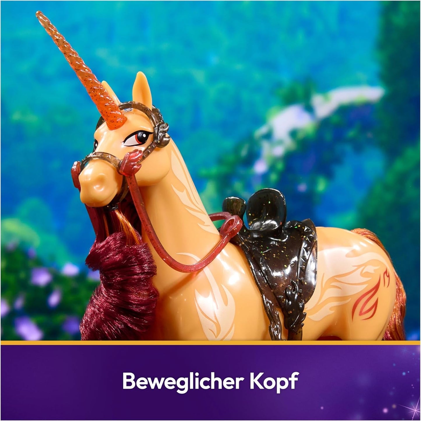 Unicorn Academy Cinder das Einhorn – 28 cm großes, originales Valentina-Einhorn aus der Netflix-Serie, mit echter Mähne und Schweif, abnehmbarem Zaumzeug, Sattel und Bürste, für Kinder ab 4 Jahren