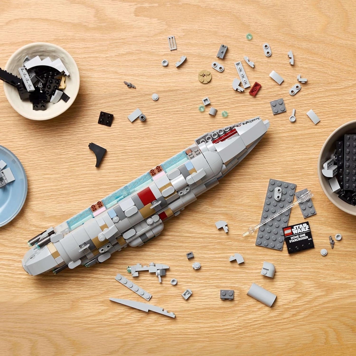 LEGO Star Wars 75405 Home One Starcruiser aus „Die Rückkehr der Jedi-Ritter“ – Raumschiffmodell – Fantasy- und Sammelset zum Bauen und Ausstellen – Geschenk für erwachsene und jugendliche Fans. Bausätze. Besuchen Sie den LEGO-Store