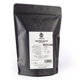 STARKER TOBAK Monsooned Malabar-Kaffee, ganze Bohne, handgeröstet – mittlere Röstung, Indien, 100 % Arabica, geeignet für Filterkaffee, French Press, Kaffeevollautomaten, schonend für den Magen – extra niedriger Säuregehalt