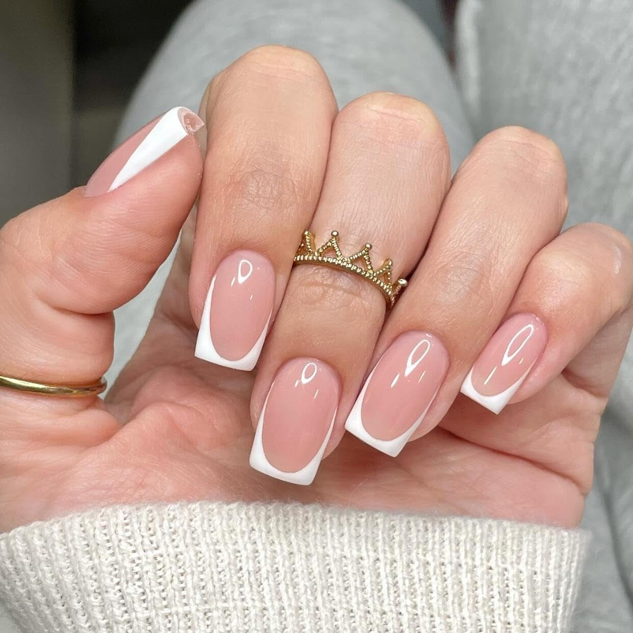 Lange French Tips Gold Glitzer Kleber auf langen quadratischen Nägeln Glitzer French Tip Falsche Nägel Set Quadratische künstliche Nägel für Frauen 24 Stück