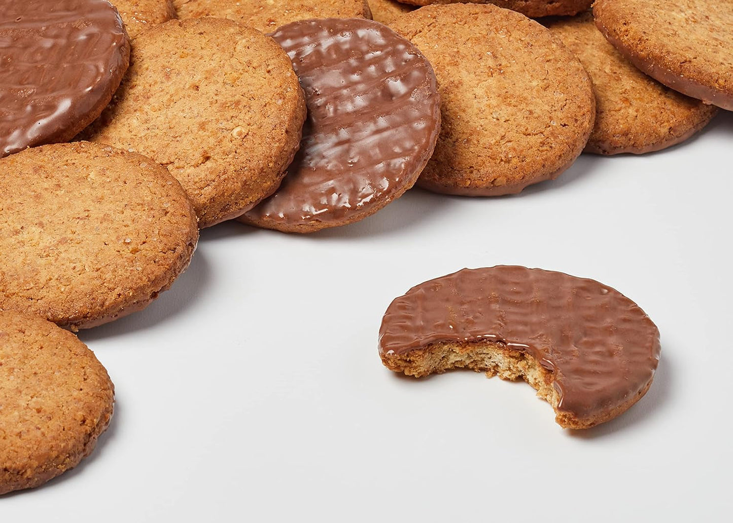 Brandt Hobbits Schokolade 265g Packung – Knusprige Vollkorn-Schokoladen-Haferkekse – Knuspriger Teig für die ganze Familie – in einer praktischen Keksrolle