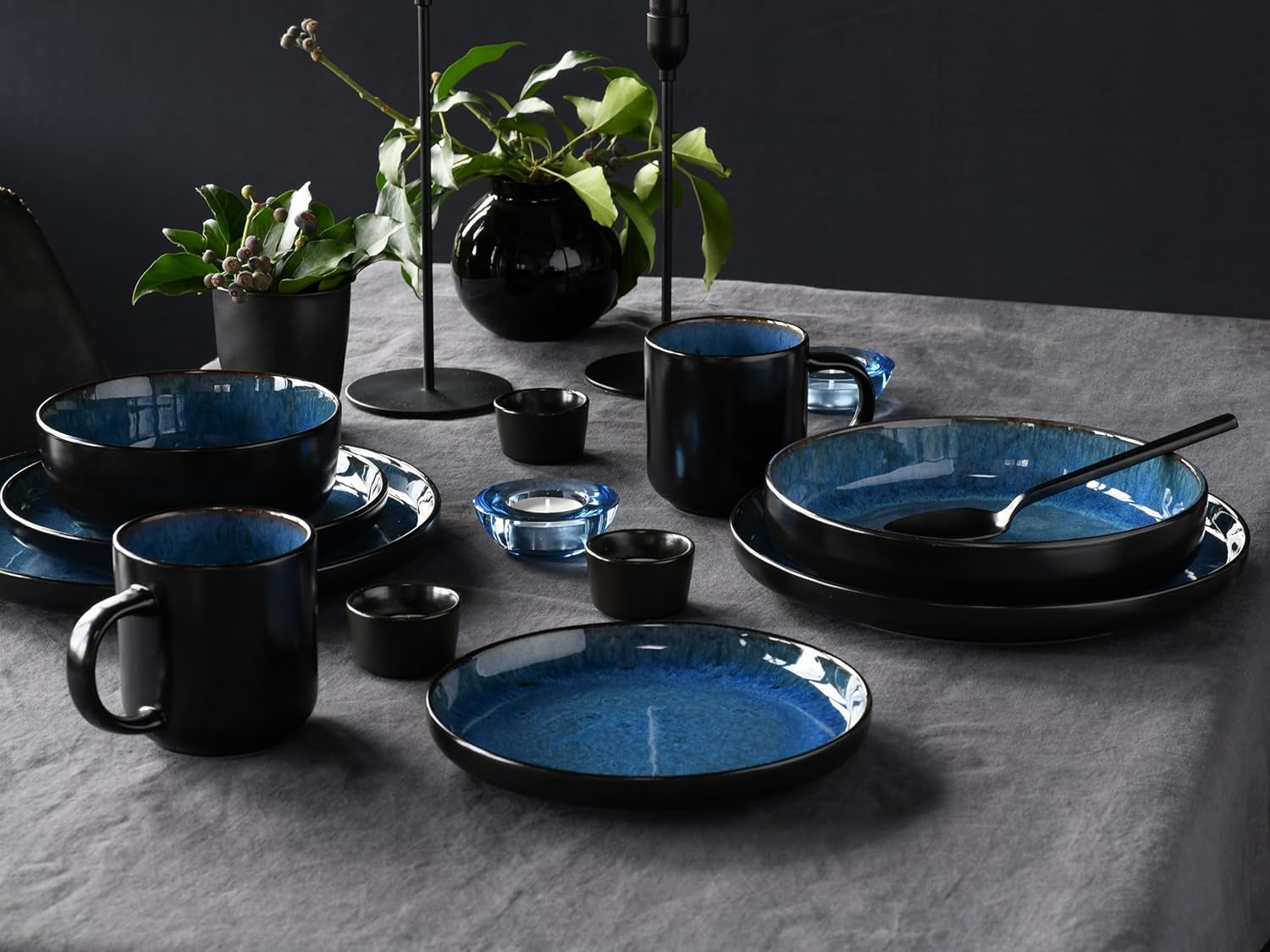 CreaTable, 20149, Nordic Fjord Blue Serie, 16-teiliges Geschirrset für 4 Personen, Kombiservice aus Porzellan, spülmaschinen- und mikrowellenfest, hochwertige Herstellung