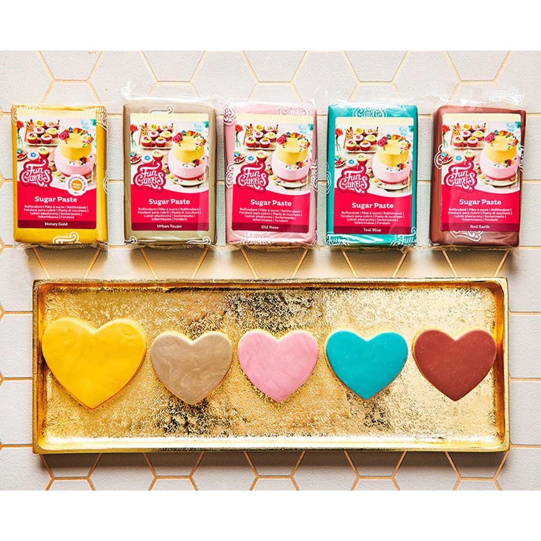 FunCakes Red Earth-Fondantrolle, einfach zu verwenden, glatt, flexibel, weich und flexibel, perfekt zum Dekorieren von Kuchen, halal, koscher und glutenfrei, 250-g-Packung. 1 Naty Shop Zuckerpaste