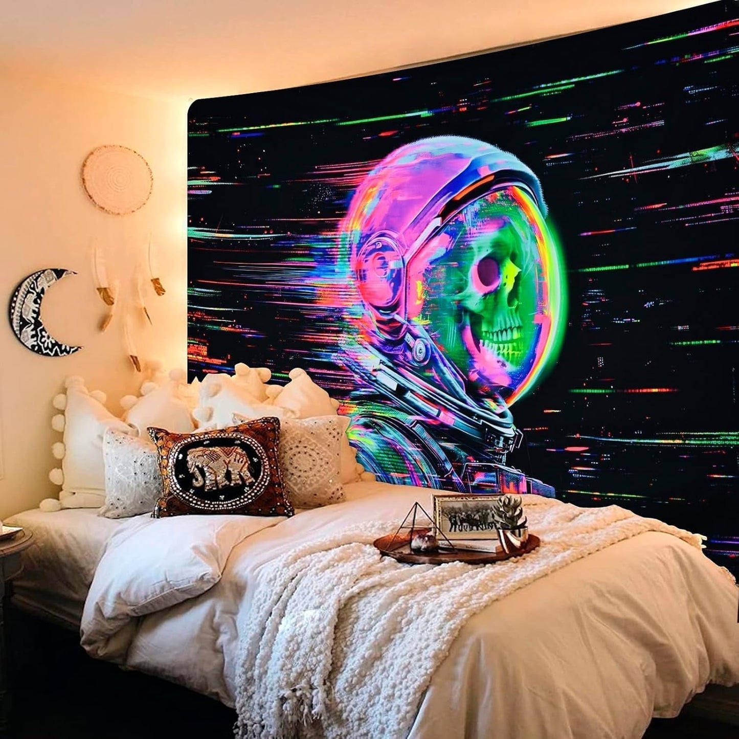 Tapisserie Alishomtll fluoreszierender Totenkopf Astronaut Schwarzlicht Zuhause – Accessoires und Dekorationen Naty Shop